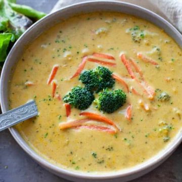 instant pot broccoli and cheese soup in bowl