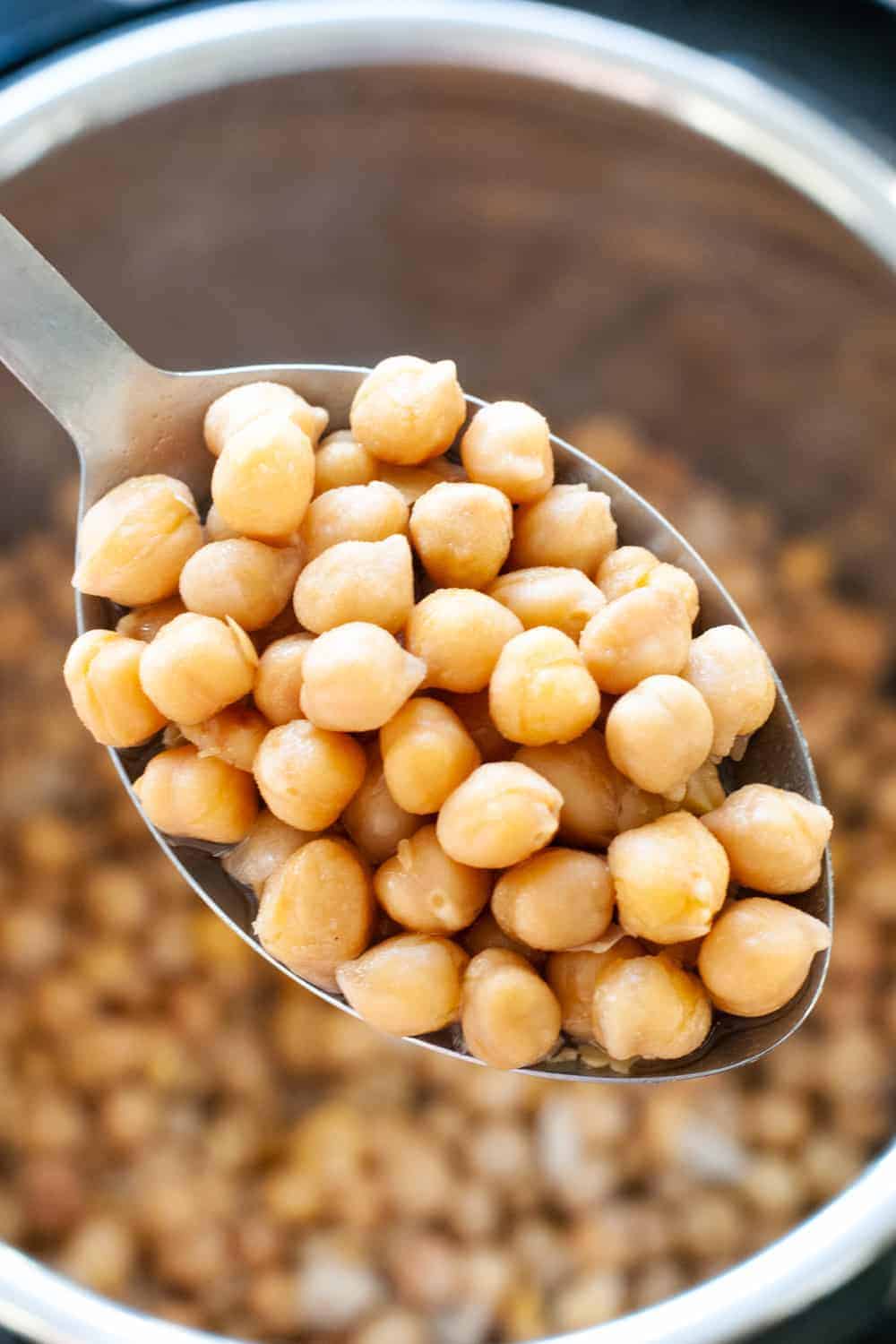 Instant Pot Chickpeas (No Soaking Required) 