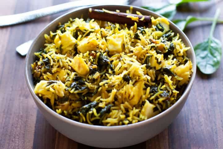 spinach rice in a bowl 