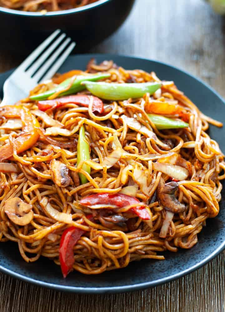 vegetable lo mein in a platter