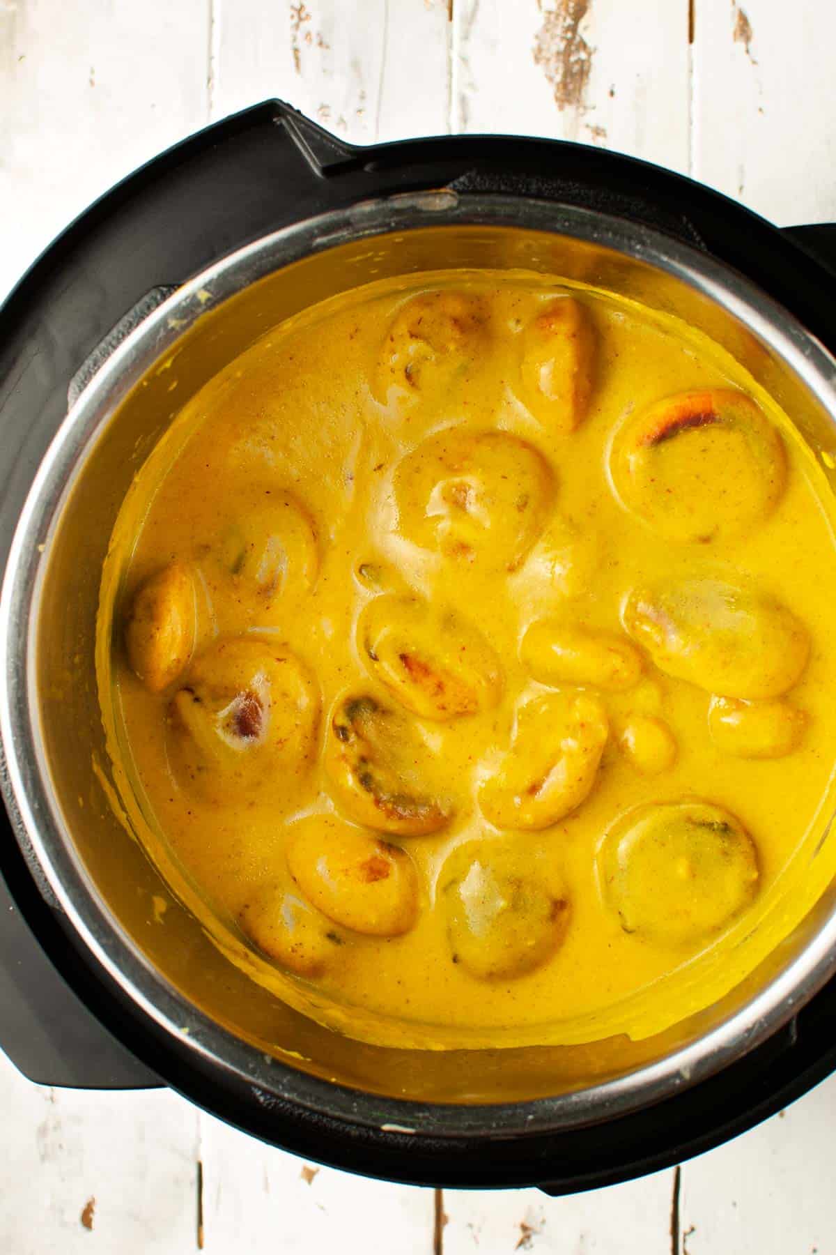 Kadhi pakora in the instant pot.